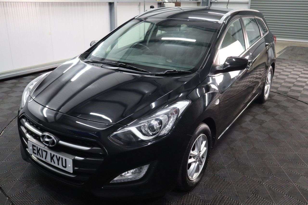 2017 HYUNDAI I30 2017 HYUNDAI I30