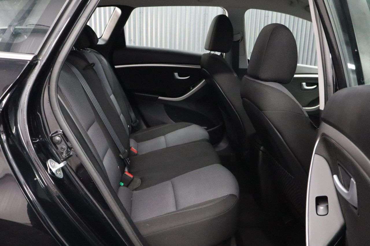 2017 HYUNDAI I30 2017 HYUNDAI I30