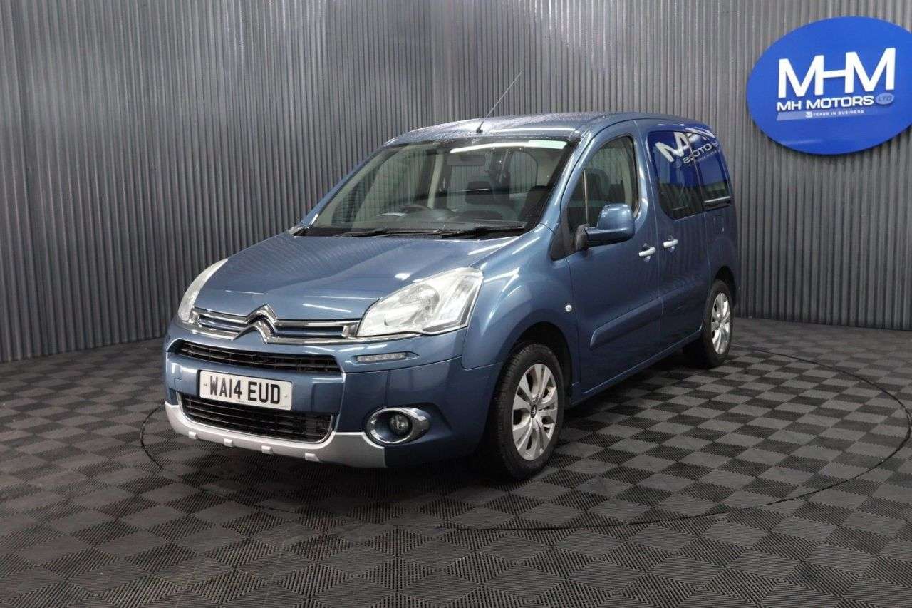 A 2014 CITROEN BERLINGO MULTISPACE 1.6 HDi Plus Multispace MPV 5dr Diesel Manual Euro 5 (90 ps) LOW INSURANCE A 2014 CITROEN BERLINGO MULTISPACE 1.6 HDi Plus Multispace MPV 5dr Diesel Manual Euro 5 (90 ps) LOW INSURANCE