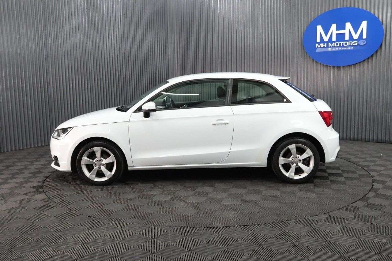 2017 AUDI A1 2017 AUDI A1