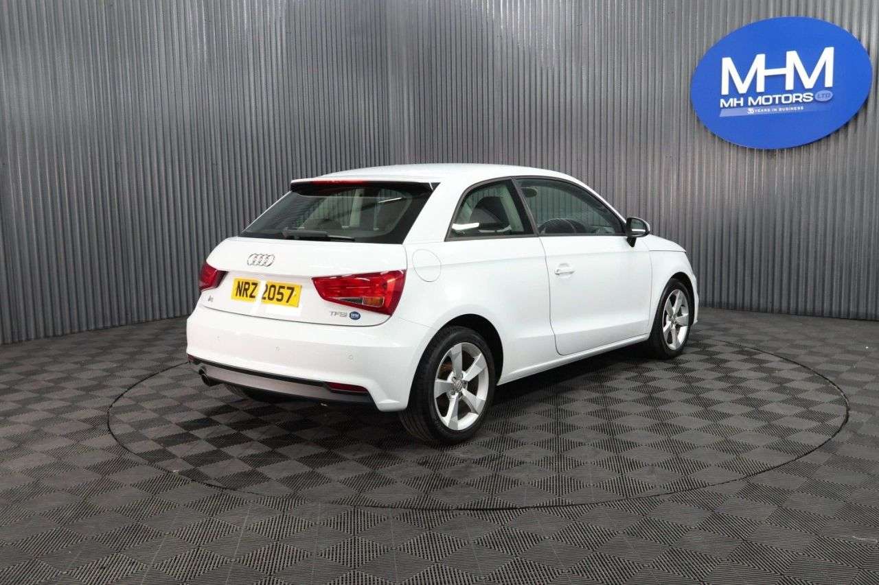 2017 AUDI A1 2017 AUDI A1