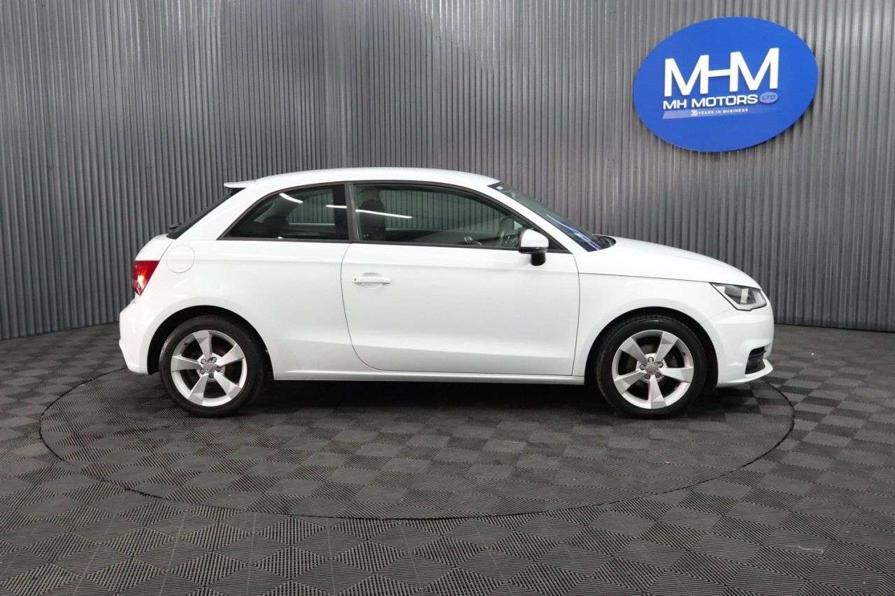 2017 AUDI A1 2017 AUDI A1