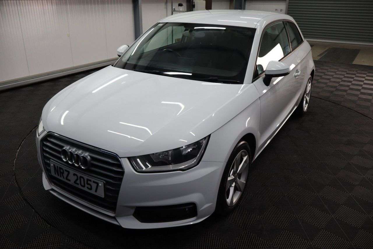 2017 AUDI A1 2017 AUDI A1