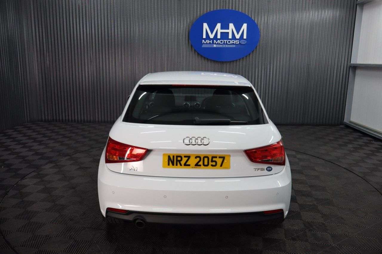 2017 AUDI A1 2017 AUDI A1