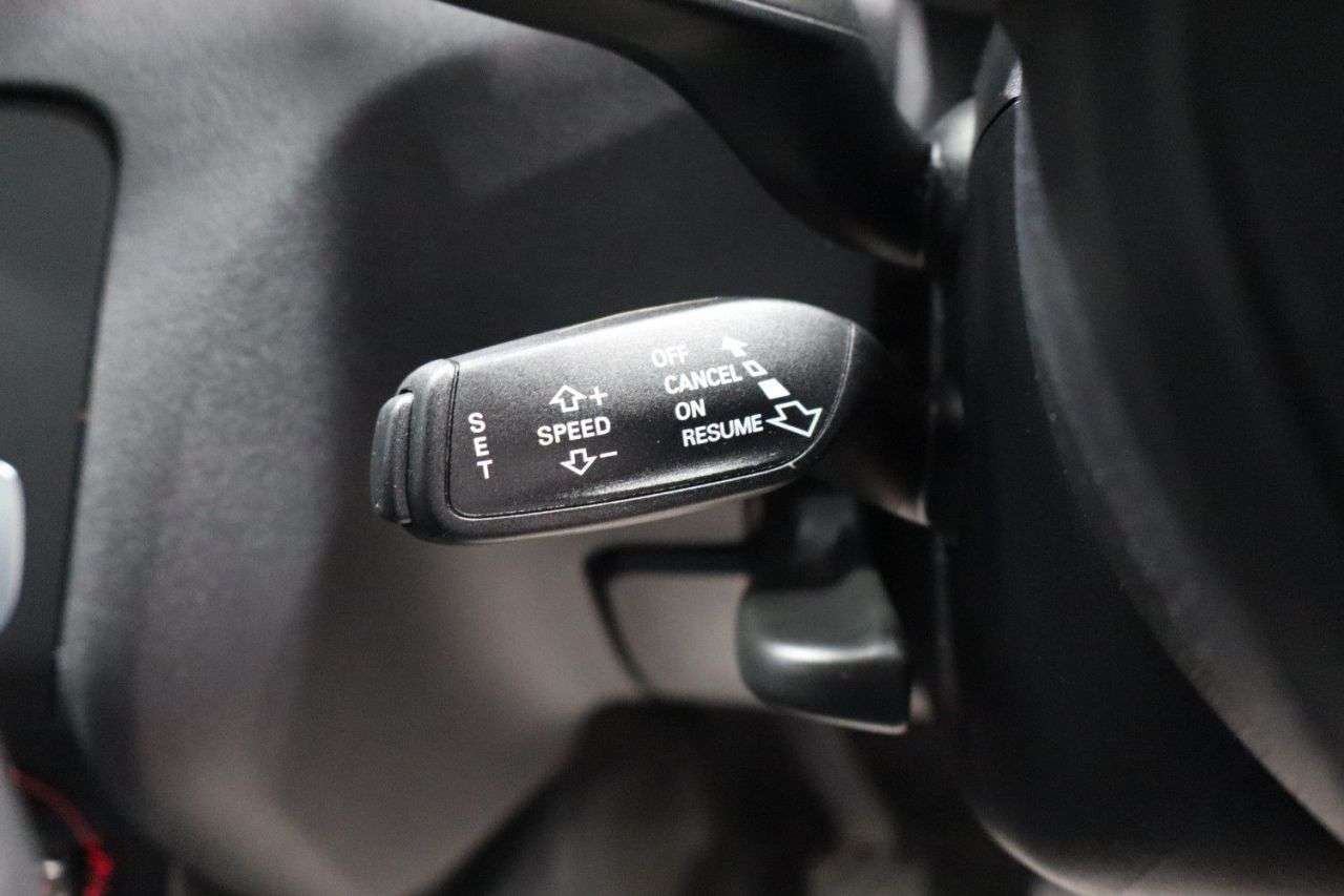 2017 AUDI A1 2017 AUDI A1