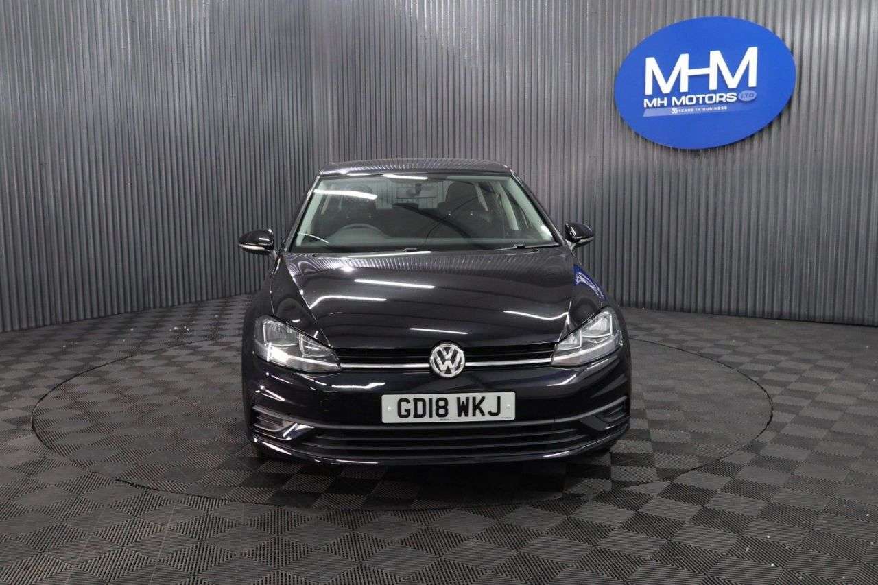 A 2018 VOLKSWAGEN GOLF 1.6 TDI S Hatchback 5dr Diesel Manual Euro 6 (s/s) (115 ps) LONG MOT / GROU A 2018 VOLKSWAGEN GOLF 1.6 TDI S Hatchback 5dr Diesel Manual Euro 6 (s/s) (115 ps) LONG MOT / GROU