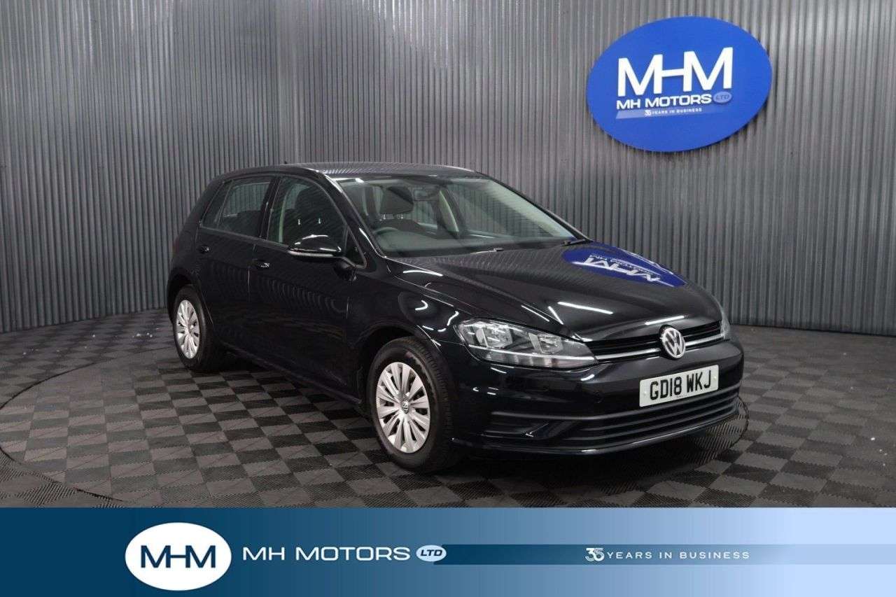 A 2018 VOLKSWAGEN GOLF 1.6 TDI S Hatchback 5dr Diesel Manual Euro 6 (s/s) (115 ps) LONG MOT / GROU A 2018 VOLKSWAGEN GOLF 1.6 TDI S Hatchback 5dr Diesel Manual Euro 6 (s/s) (115 ps) LONG MOT / GROU