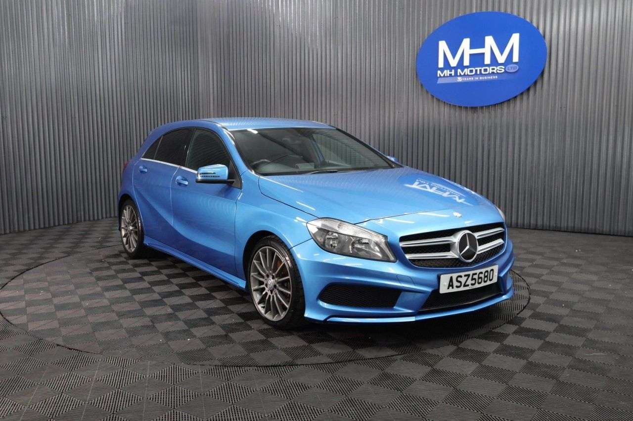 A 2014 MERCEDES-BENZ A-CLASS 1.5 A180 CDI AMG Sport Hatchback 5dr Diesel Manual Euro 5 (s/s) (109 ps) LO A 2014 MERCEDES-BENZ A-CLASS 1.5 A180 CDI AMG Sport Hatchback 5dr Diesel Manual Euro 5 (s/s) (109 ps) LO