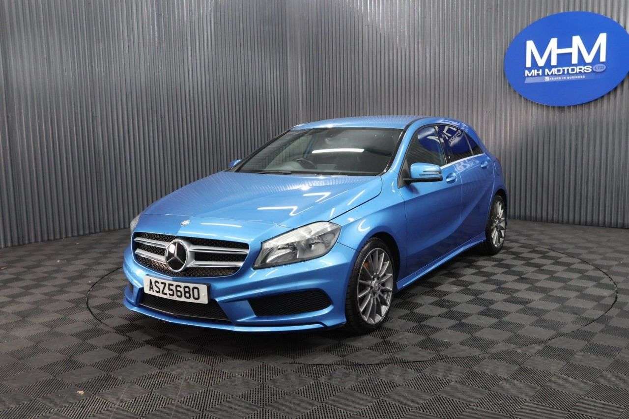 A 2014 MERCEDES-BENZ A-CLASS 1.5 A180 CDI AMG Sport Hatchback 5dr Diesel Manual Euro 5 (s/s) (109 ps) LO A 2014 MERCEDES-BENZ A-CLASS 1.5 A180 CDI AMG Sport Hatchback 5dr Diesel Manual Euro 5 (s/s) (109 ps) LO