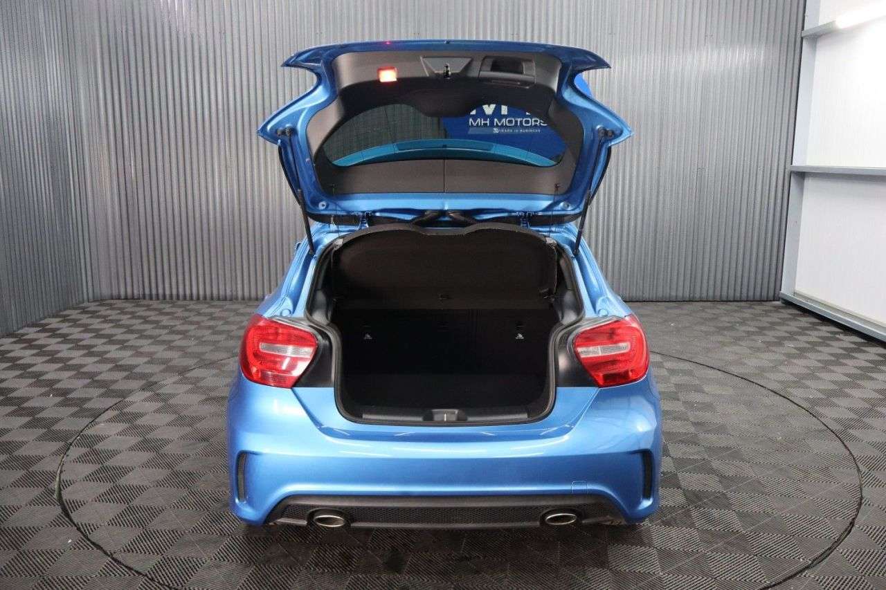 2014 MERCEDES-BENZ A-CLASS 2014 MERCEDES-BENZ A-CLASS