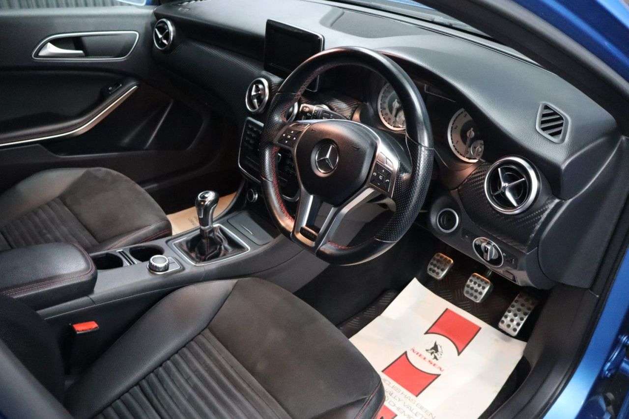 2014 MERCEDES-BENZ A-CLASS 2014 MERCEDES-BENZ A-CLASS