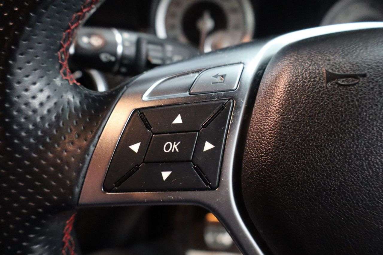 2014 MERCEDES-BENZ A-CLASS 2014 MERCEDES-BENZ A-CLASS
