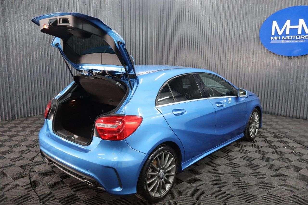 2014 MERCEDES-BENZ A-CLASS 2014 MERCEDES-BENZ A-CLASS