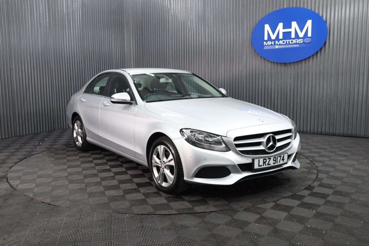 A 2017 MERCEDES-BENZ C-CLASS 2.1 C220d SE Executive Edition Saloon 4dr Diesel G-Tronic+ Euro 6 (s/s) (17 A 2017 MERCEDES-BENZ C-CLASS 2.1 C220d SE Executive Edition Saloon 4dr Diesel G-Tronic+ Euro 6 (s/s) (17