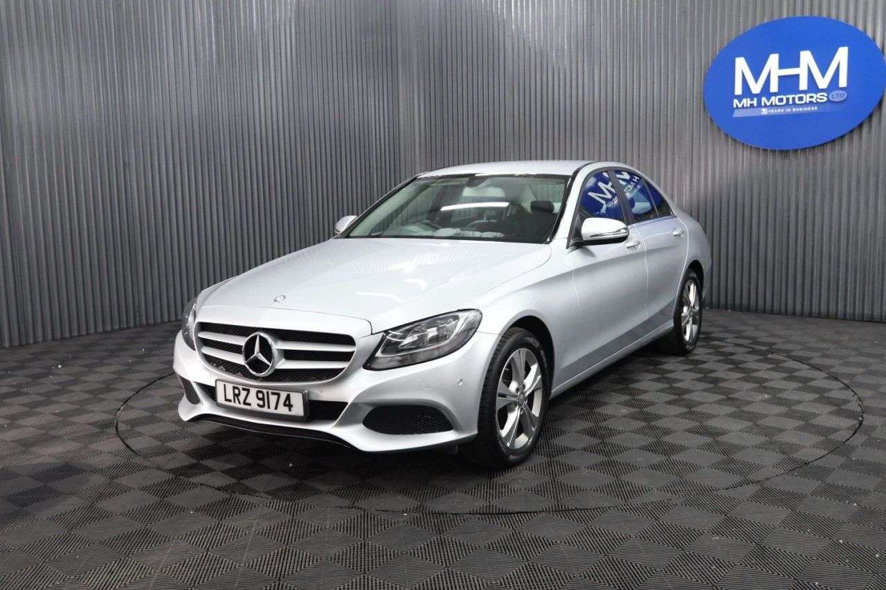 A 2017 MERCEDES-BENZ C-CLASS 2.1 C220d SE Executive Edition Saloon 4dr Diesel G-Tronic+ Euro 6 (s/s) (17 A 2017 MERCEDES-BENZ C-CLASS 2.1 C220d SE Executive Edition Saloon 4dr Diesel G-Tronic+ Euro 6 (s/s) (17