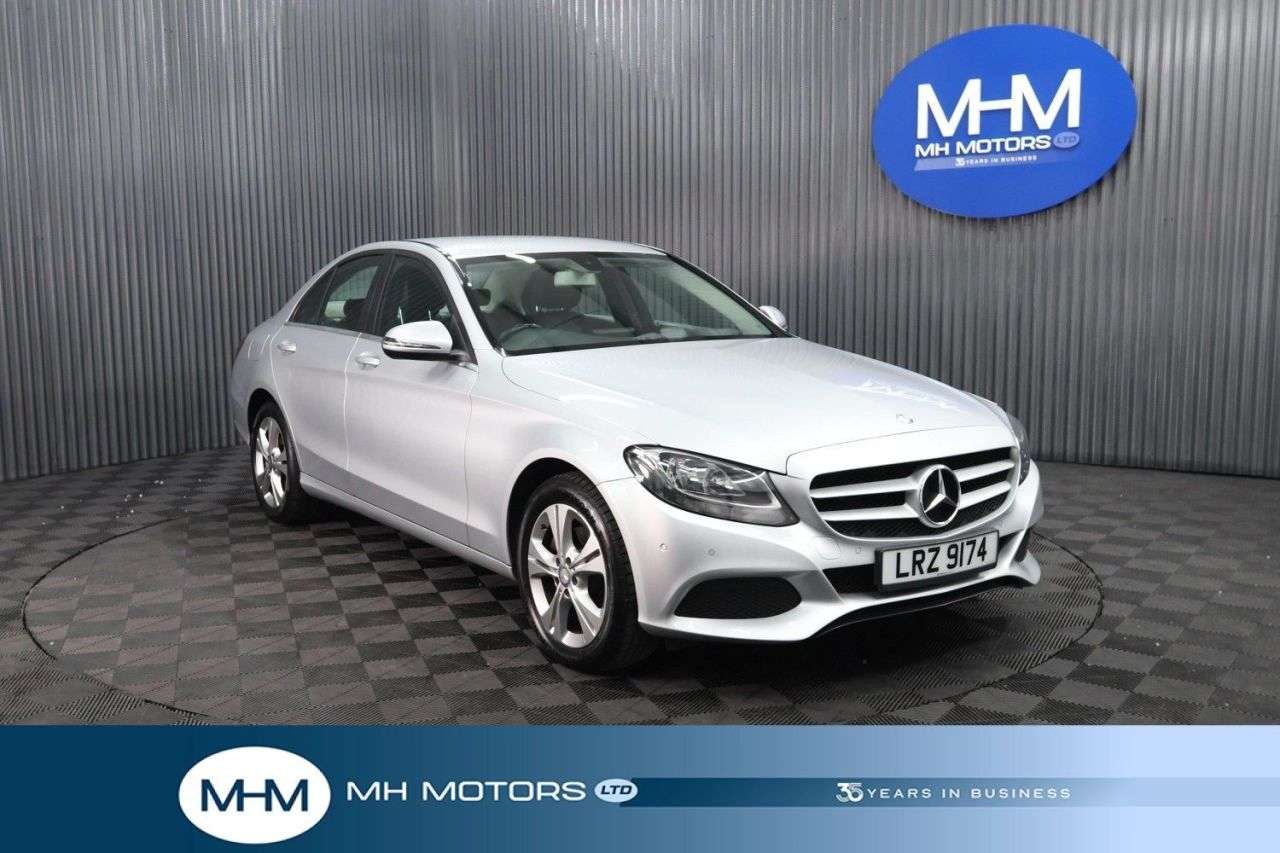 A 2017 MERCEDES-BENZ C-CLASS 2.1 C220d SE Executive Edition Saloon 4dr Diesel G-Tronic+ Euro 6 (s/s) (17 A 2017 MERCEDES-BENZ C-CLASS 2.1 C220d SE Executive Edition Saloon 4dr Diesel G-Tronic+ Euro 6 (s/s) (17