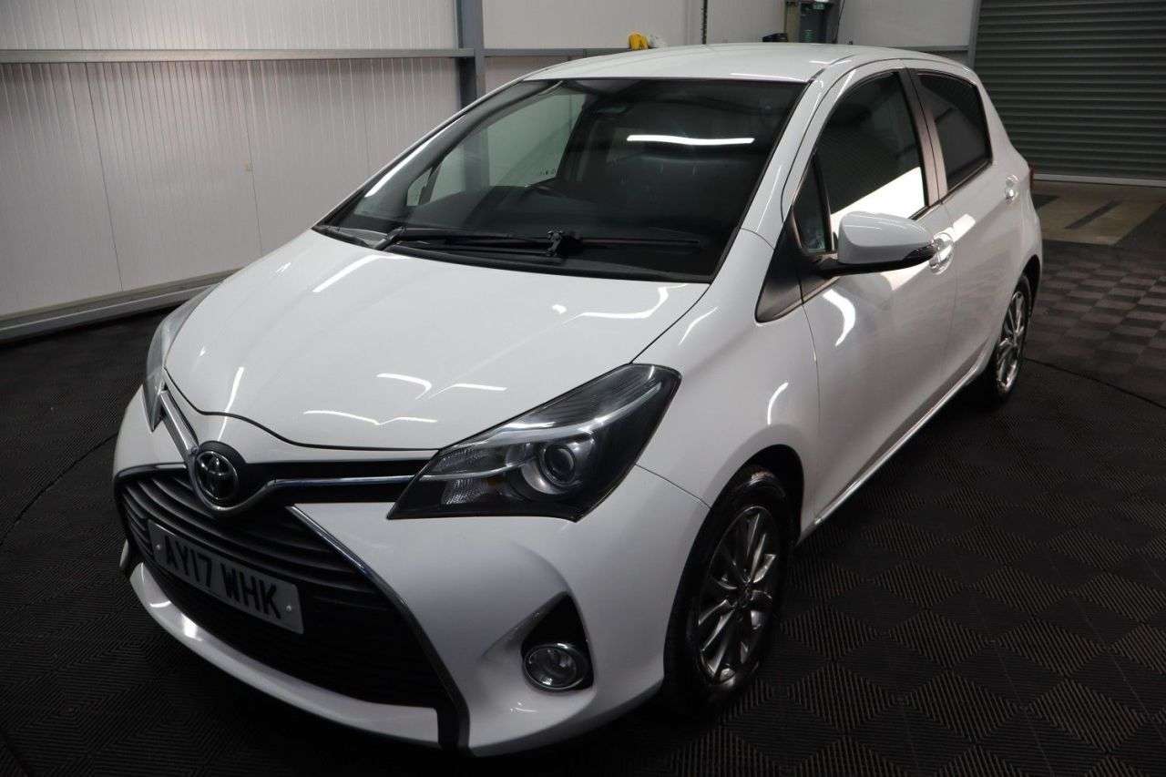 2017 TOYOTA YARIS 2017 TOYOTA YARIS