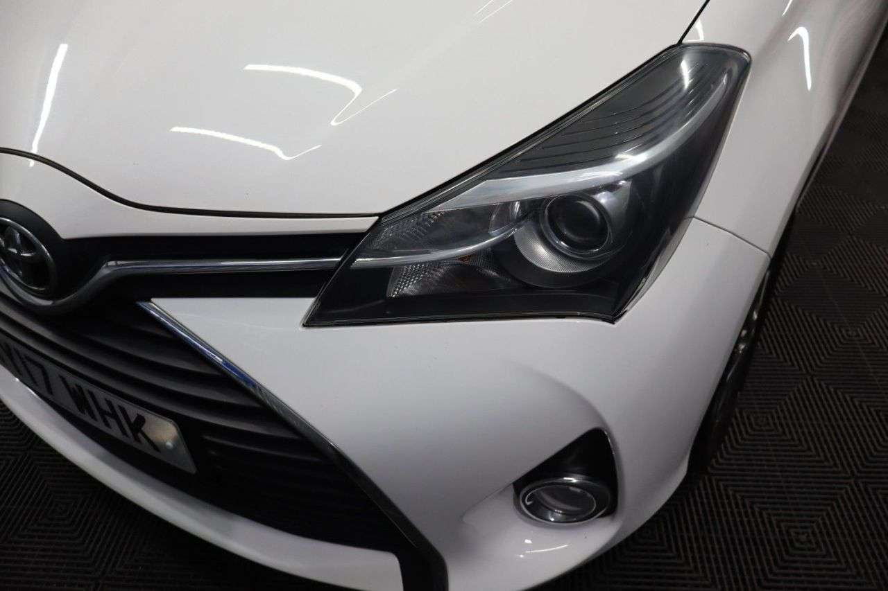 2017 TOYOTA YARIS 2017 TOYOTA YARIS
