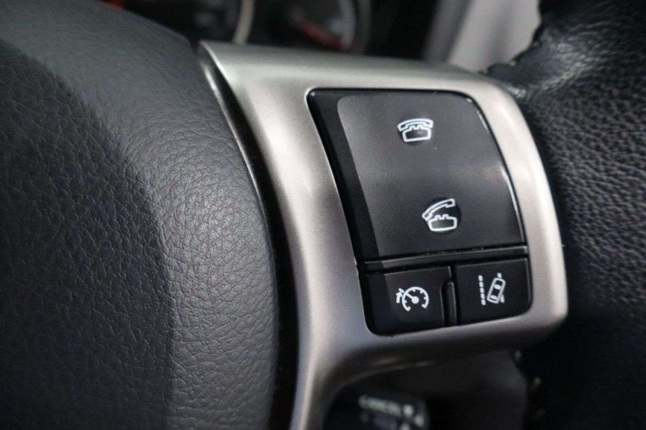 2017 TOYOTA YARIS 2017 TOYOTA YARIS