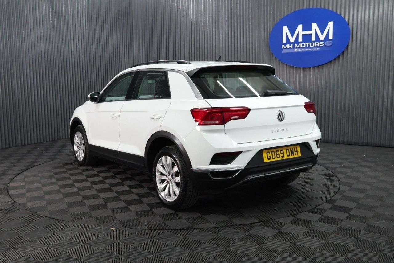 2020 VOLKSWAGEN T-ROC 2020 VOLKSWAGEN T-ROC