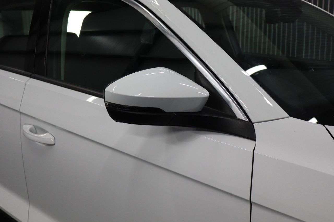 2020 VOLKSWAGEN T-ROC 2020 VOLKSWAGEN T-ROC