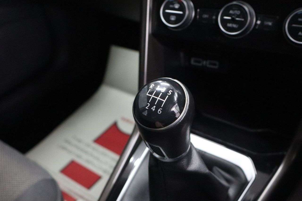 2020 VOLKSWAGEN T-ROC 2020 VOLKSWAGEN T-ROC
