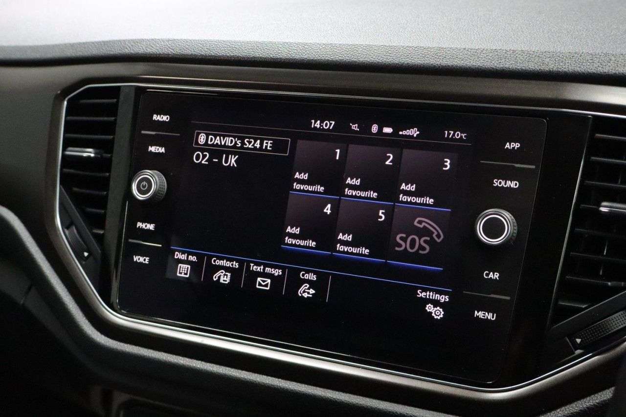 2020 VOLKSWAGEN T-ROC 2020 VOLKSWAGEN T-ROC