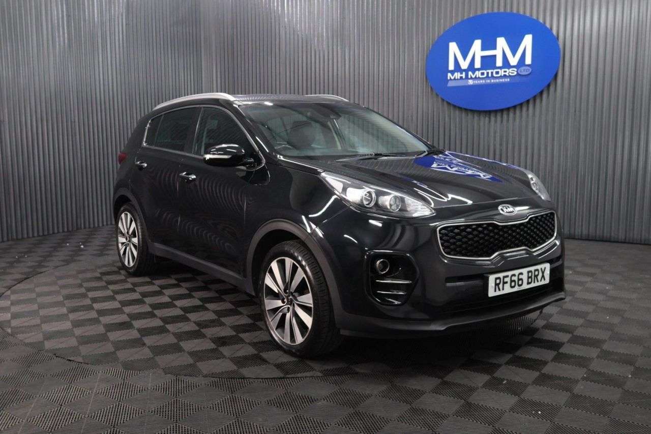 A 2017 KIA SPORTAGE 1.7 CRDi 3 SUV 5dr Diesel Manual Euro 6 (s/s) (114 bhp) GOOD SERVICE HISTOR A 2017 KIA SPORTAGE 1.7 CRDi 3 SUV 5dr Diesel Manual Euro 6 (s/s) (114 bhp) GOOD SERVICE HISTOR