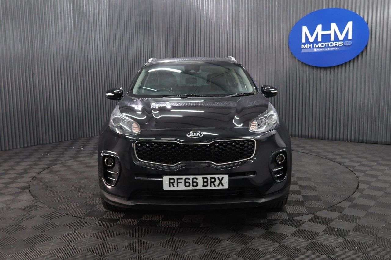 A 2017 KIA SPORTAGE 1.7 CRDi 3 SUV 5dr Diesel Manual Euro 6 (s/s) (114 bhp) GOOD SERVICE HISTOR A 2017 KIA SPORTAGE 1.7 CRDi 3 SUV 5dr Diesel Manual Euro 6 (s/s) (114 bhp) GOOD SERVICE HISTOR