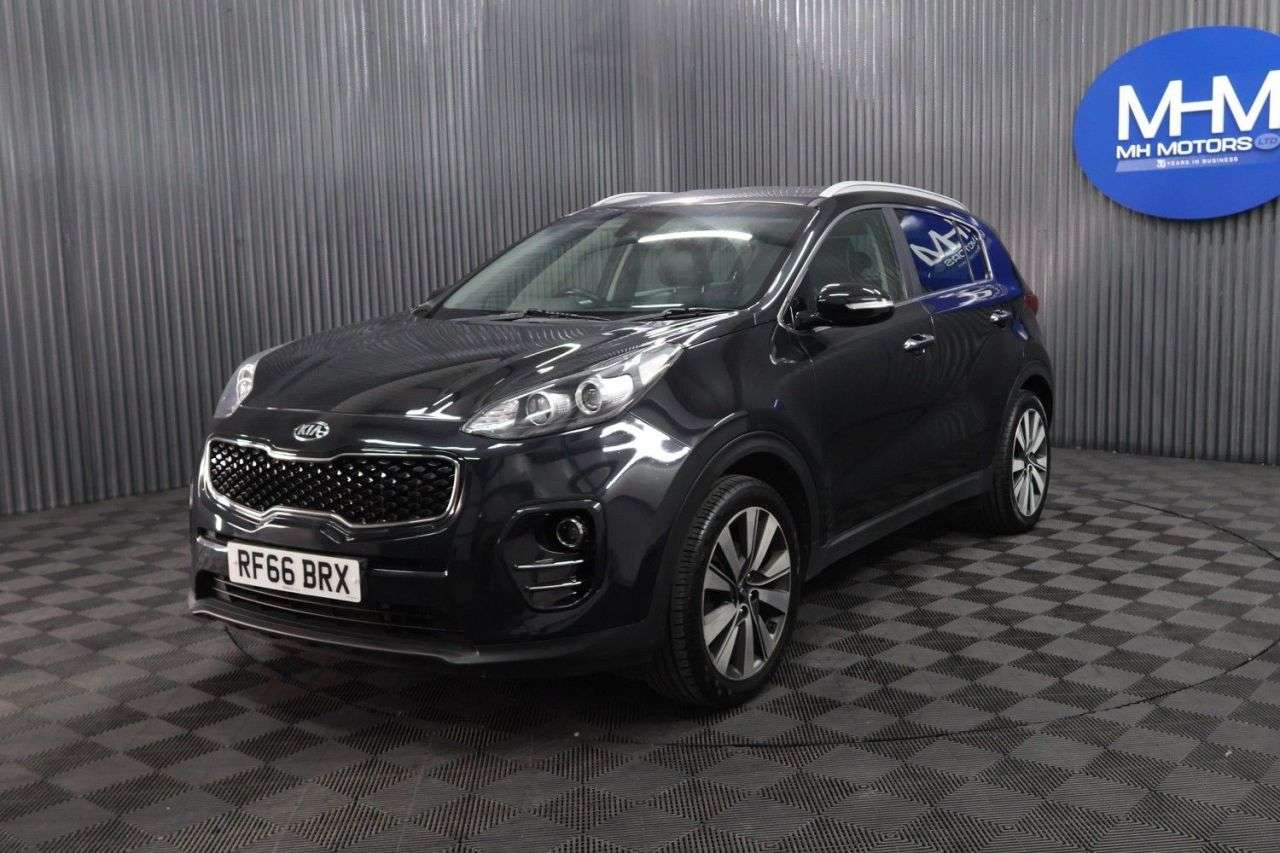 A 2017 KIA SPORTAGE 1.7 CRDi 3 SUV 5dr Diesel Manual Euro 6 (s/s) (114 bhp) GOOD SERVICE HISTOR A 2017 KIA SPORTAGE 1.7 CRDi 3 SUV 5dr Diesel Manual Euro 6 (s/s) (114 bhp) GOOD SERVICE HISTOR