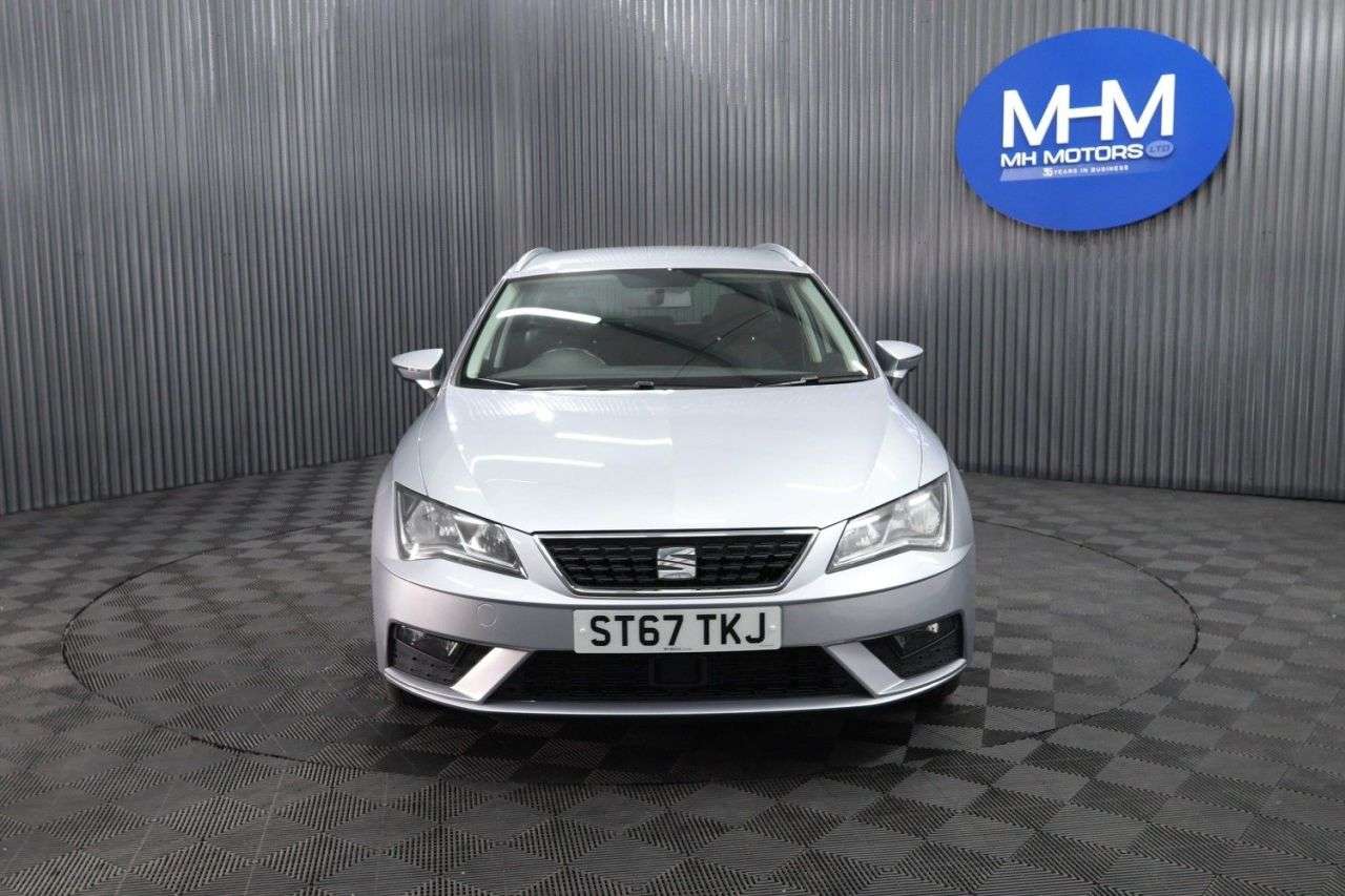 A 2017 SEAT LEON 1.6 TDI SE Dynamic Technology ST 5dr Diesel Manual Euro 6 (s/s) (115 ps) LO A 2017 SEAT LEON 1.6 TDI SE Dynamic Technology ST 5dr Diesel Manual Euro 6 (s/s) (115 ps) LO