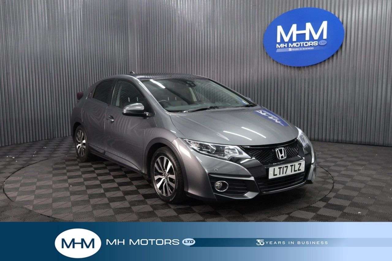A 2017 HONDA CIVIC 1.6 i-DTEC SR Hatchback 5dr Diesel Manual Euro 5 (s/s) (120 ps) LOW ROAD TA A 2017 HONDA CIVIC 1.6 i-DTEC SR Hatchback 5dr Diesel Manual Euro 5 (s/s) (120 ps) LOW ROAD TA