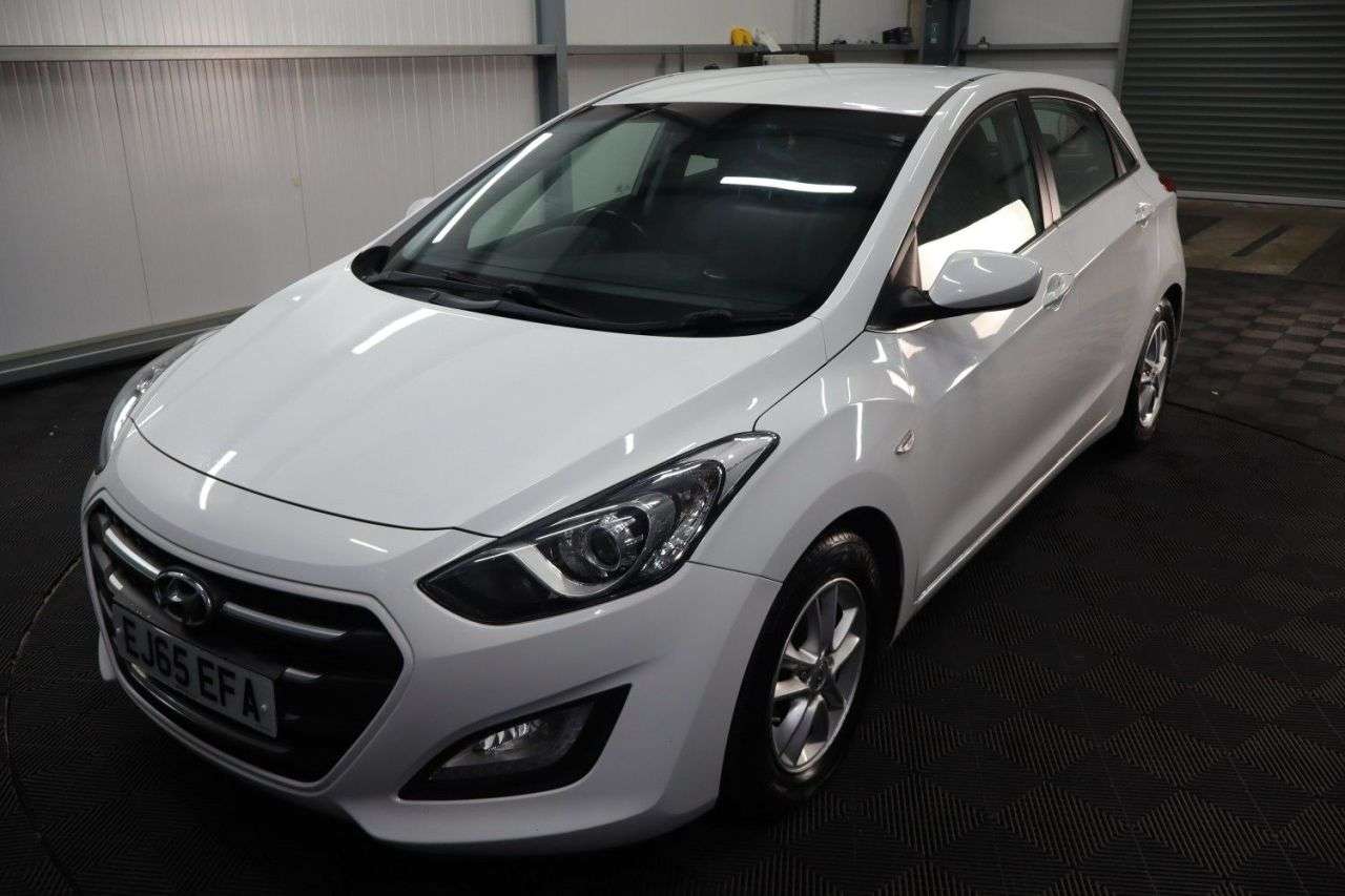 2015 HYUNDAI I30 2015 HYUNDAI I30