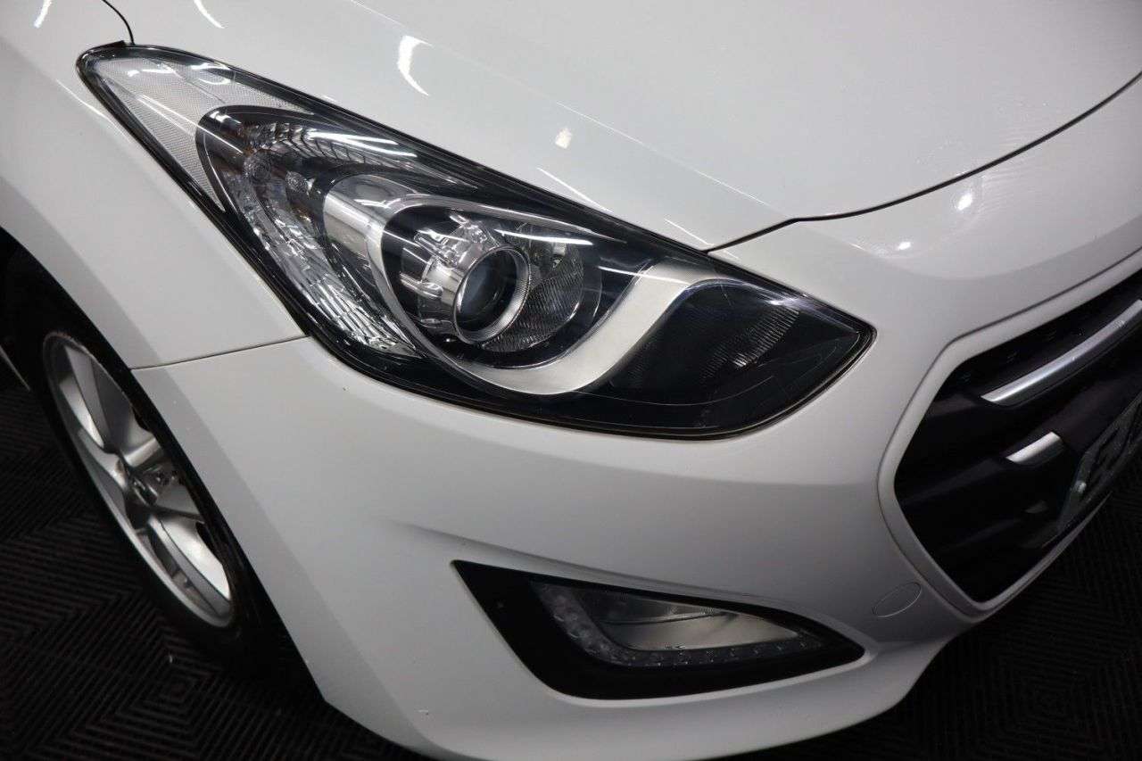 2015 HYUNDAI I30 2015 HYUNDAI I30