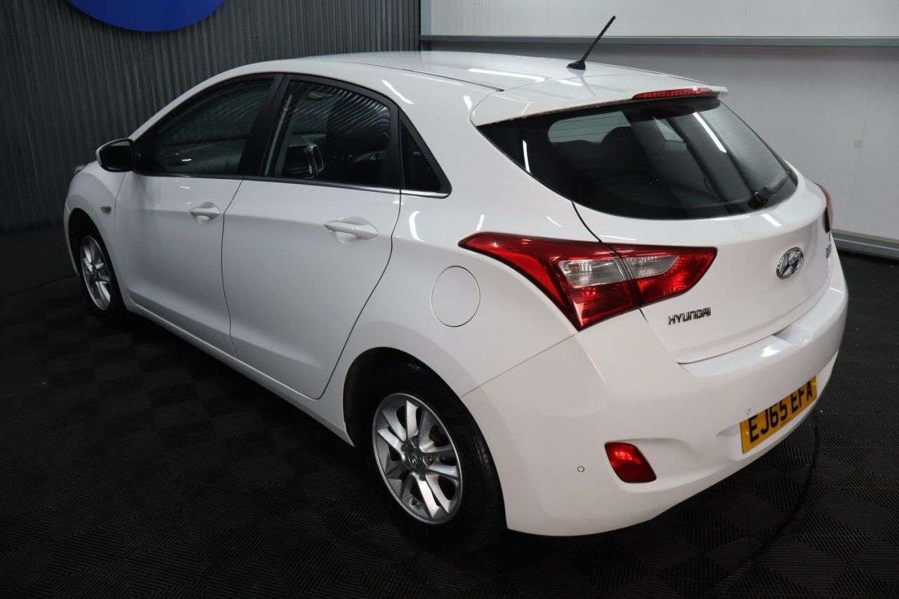 2015 HYUNDAI I30 2015 HYUNDAI I30