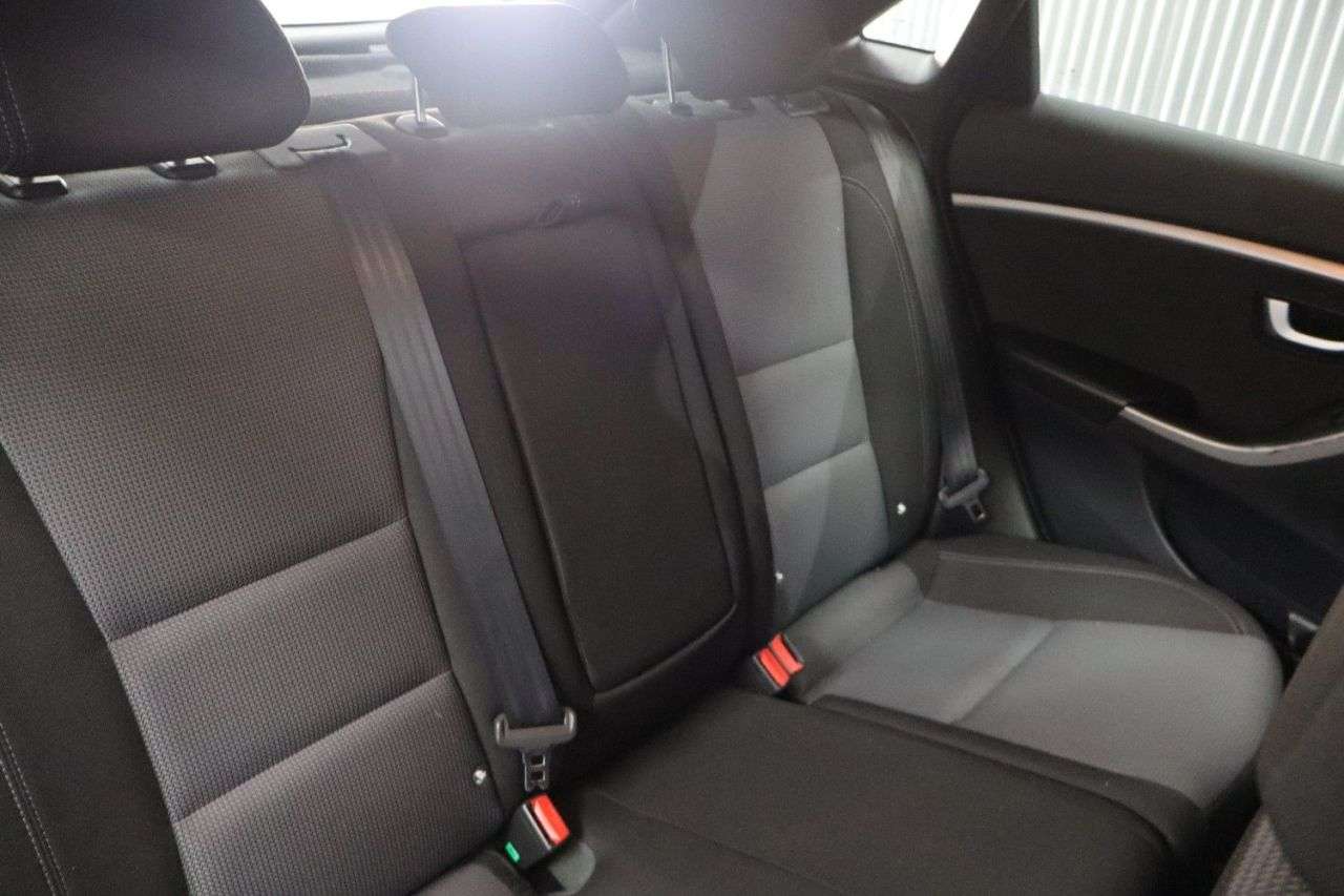 2015 HYUNDAI I30 2015 HYUNDAI I30