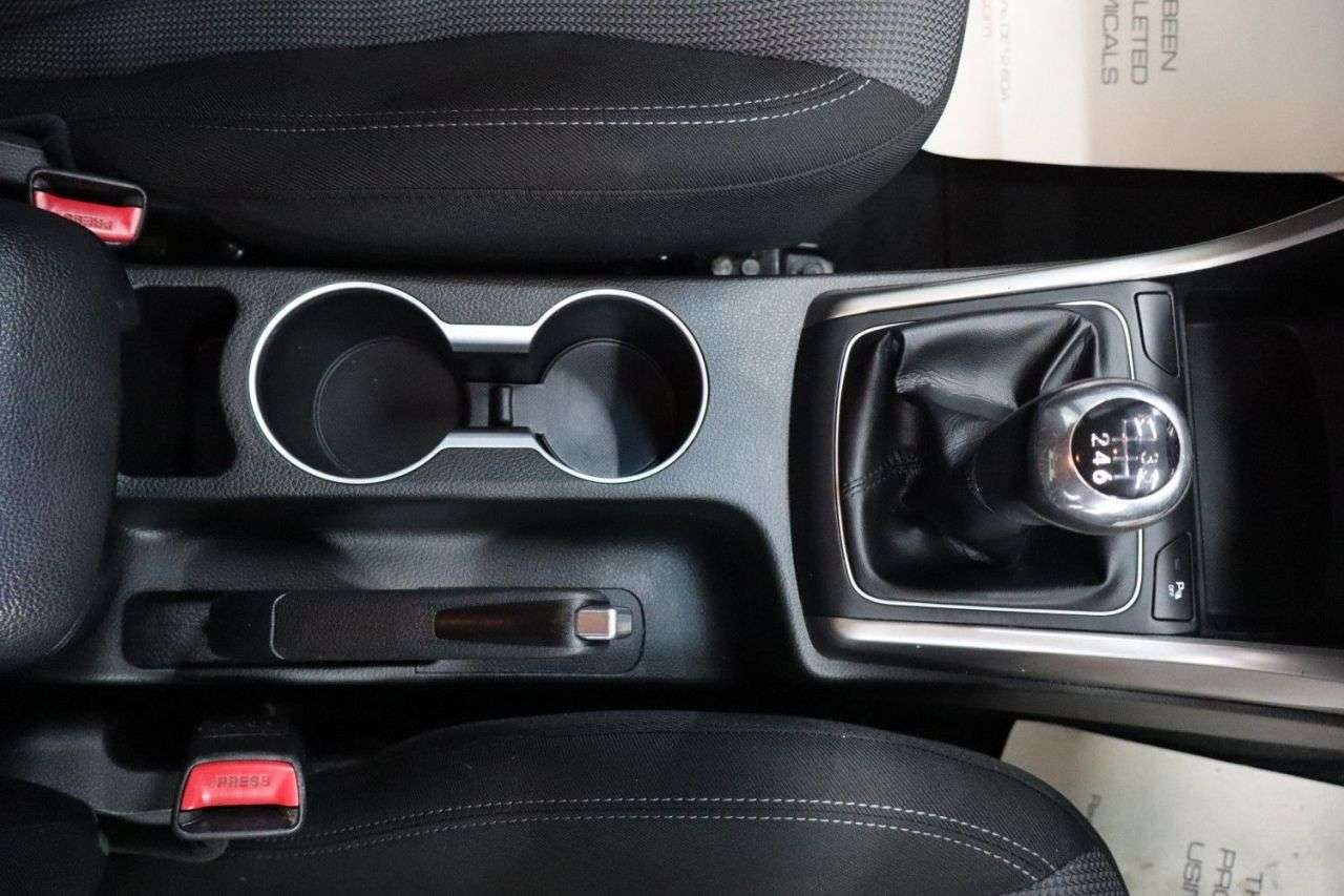 2015 HYUNDAI I30 2015 HYUNDAI I30
