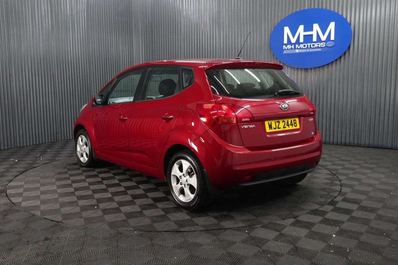 2014 KIA VENGA 2014 KIA VENGA
