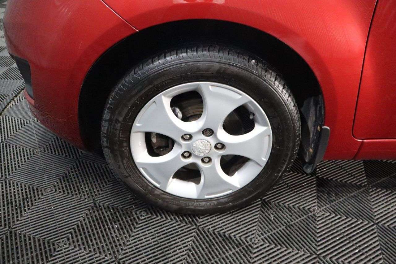 2014 KIA VENGA 2014 KIA VENGA