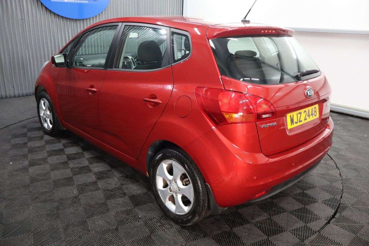 2014 KIA VENGA 2014 KIA VENGA
