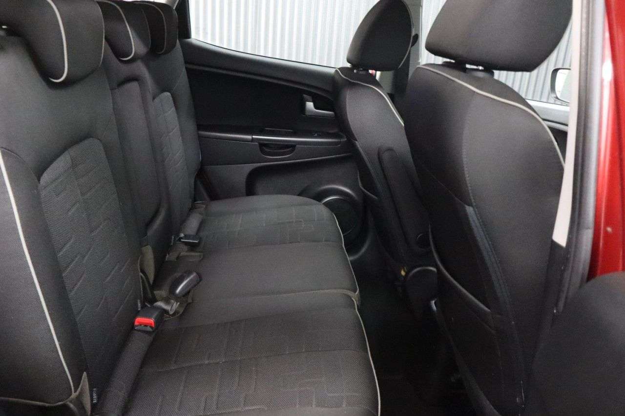 2014 KIA VENGA 2014 KIA VENGA