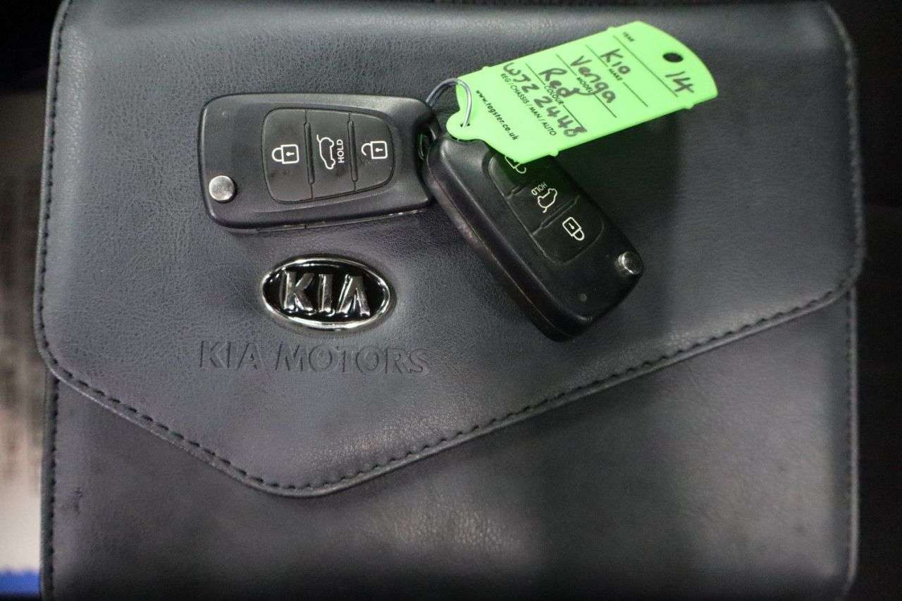 2014 KIA VENGA 2014 KIA VENGA