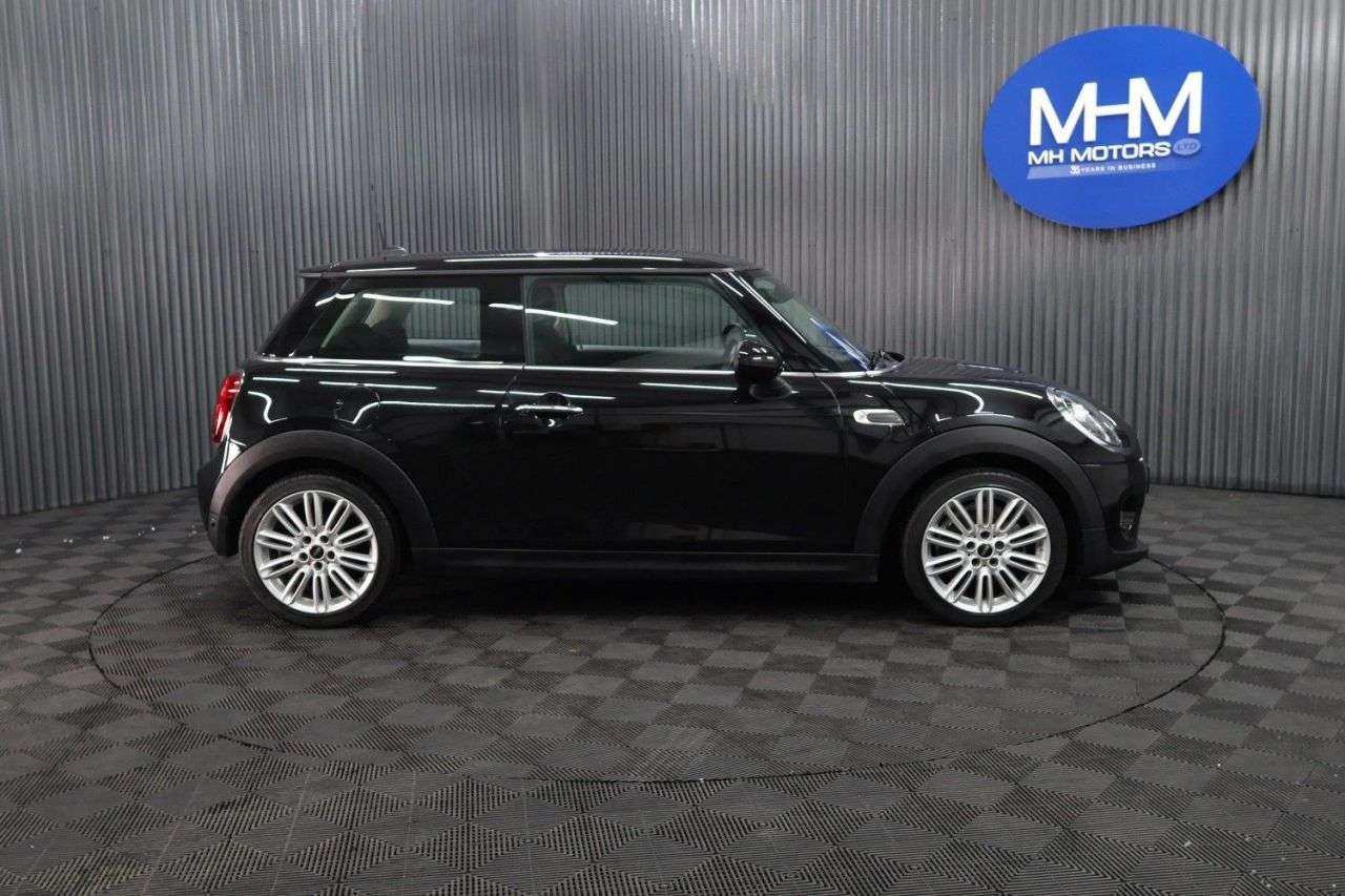 2018 MINI HATCH 2018 MINI HATCH