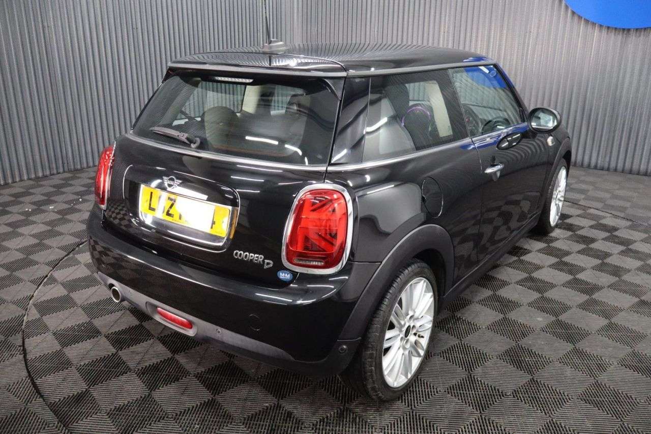 2018 MINI HATCH 2018 MINI HATCH