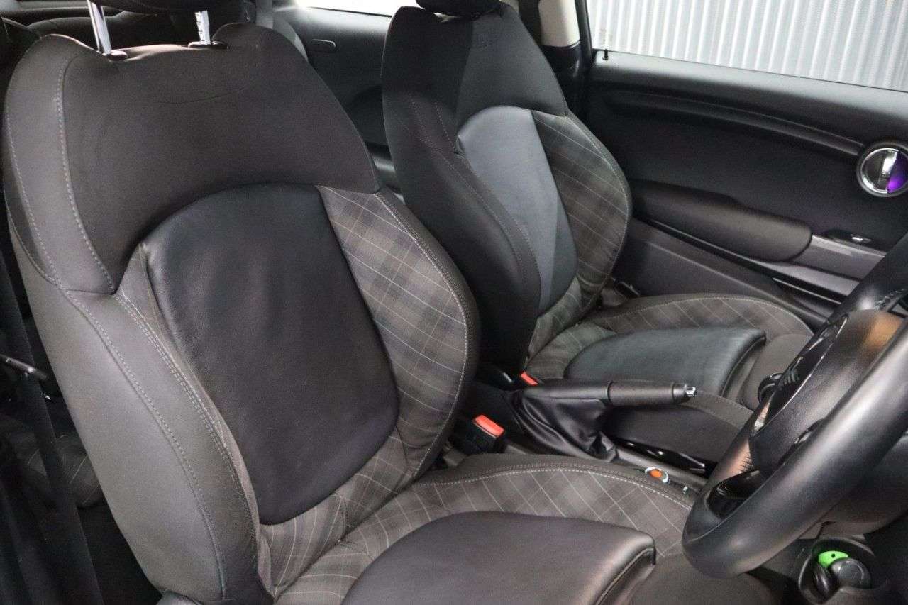 2018 MINI HATCH 2018 MINI HATCH