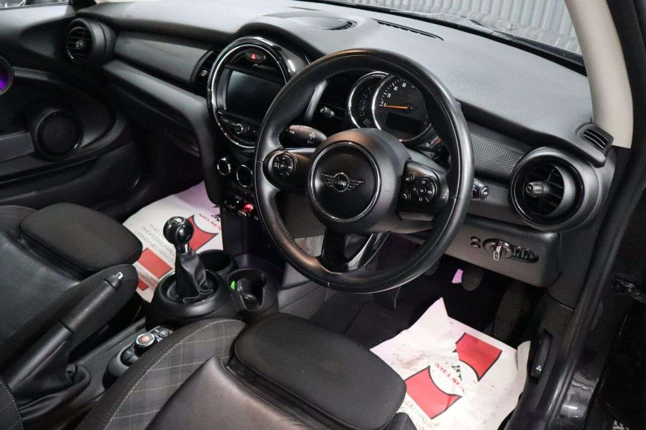 2018 MINI HATCH 2018 MINI HATCH