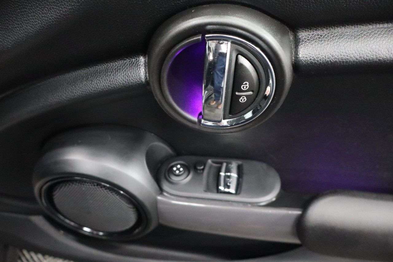 2018 MINI HATCH 2018 MINI HATCH