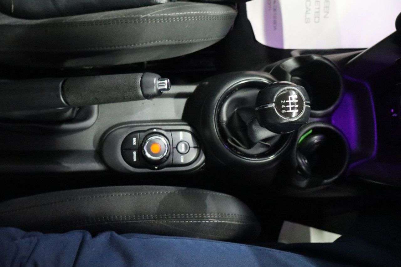2018 MINI HATCH 2018 MINI HATCH