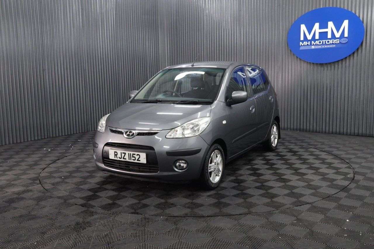 A 2010 HYUNDAI I10 1.2 Comfort Hatchback 5dr Petrol Manual Euro 4 (77 bhp) LOW INSURANCE / LOW A 2010 HYUNDAI I10 1.2 Comfort Hatchback 5dr Petrol Manual Euro 4 (77 bhp) LOW INSURANCE / LOW