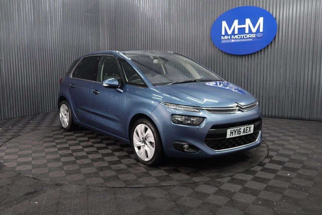 A 2016 CITROEN C4 PICASSO 2.0 BlueHDi Exclusive+ MPV 5dr Diesel EAT6 Euro 6 (s/s) (150 ps) FULL SERVI A 2016 CITROEN C4 PICASSO 2.0 BlueHDi Exclusive+ MPV 5dr Diesel EAT6 Euro 6 (s/s) (150 ps) FULL SERVI